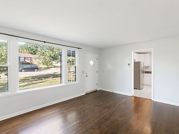 Large windows with natural light in the living room