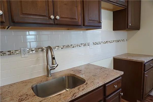 Rented by Avenue Sotheby's International Realty | media 4