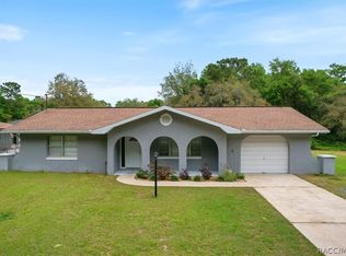 3145 E Glenn St, Inverness, FL 34453