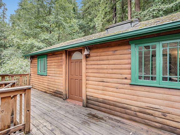 5th image of 251 Acorn Dr