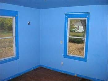3rd image of 7707 Lyn Dr