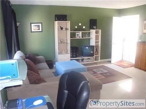 4th image of 4960 Lantana Dr APT 13