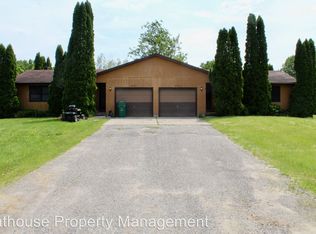 8590 Wabasis Ave NE, Rockford, MI 49341