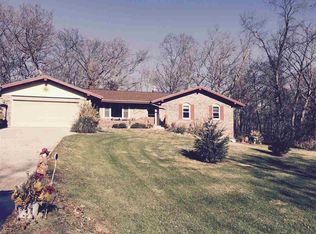 6373 Kimberley Ct, Rockton, IL 61072