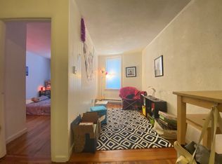 25 Charter St APT 5, Boston, MA 02113