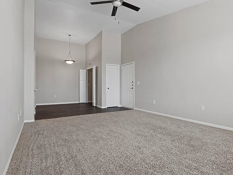 The Aidan Apartments — Photo 7