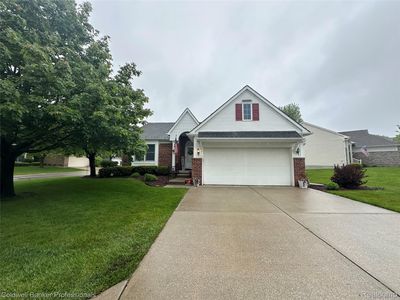 638 Eastway Cir, Lapeer, MI, 48446