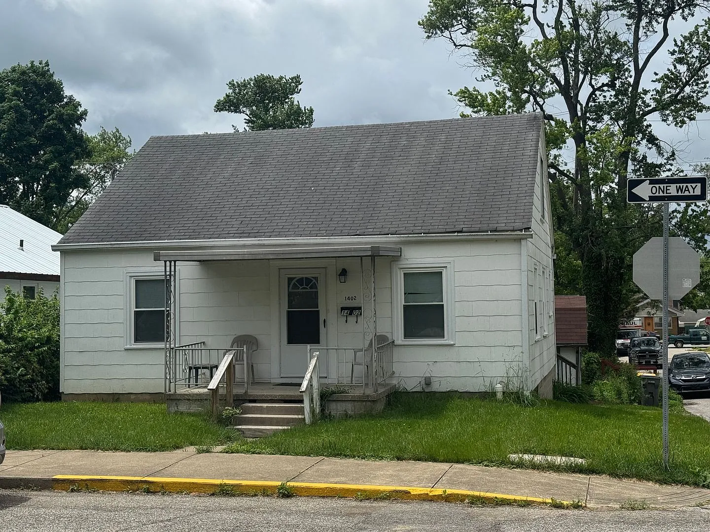 1402 S Washington St — Photo 1