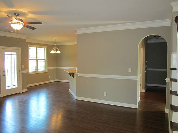 3rd image of 75 Talford Dr