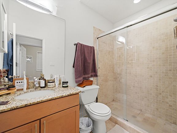 5th image of 1314 N Wicker Park Ave APT 3