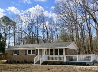 2201 Airdale Rd, Lancaster, SC 29720