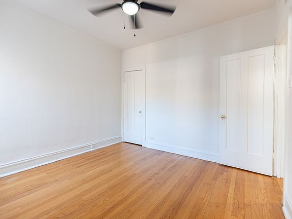 3rd image of 6505 N Hoyne Ave #3S