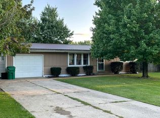 23456 Forrestview Ave, Elkhart, IN 46517