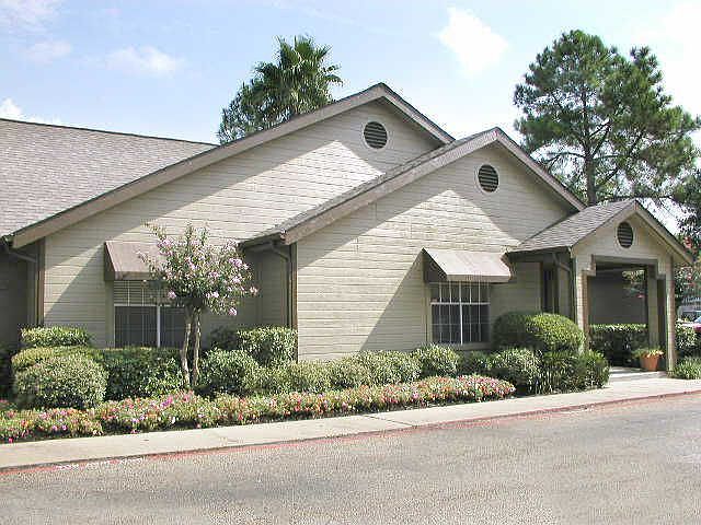 1st image of 600 Nottingham Oaks Trl #242