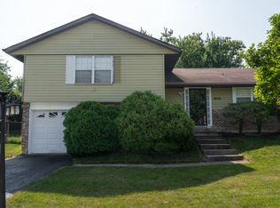 18002 Chantilly Ln, Hazel Crest, IL 60429