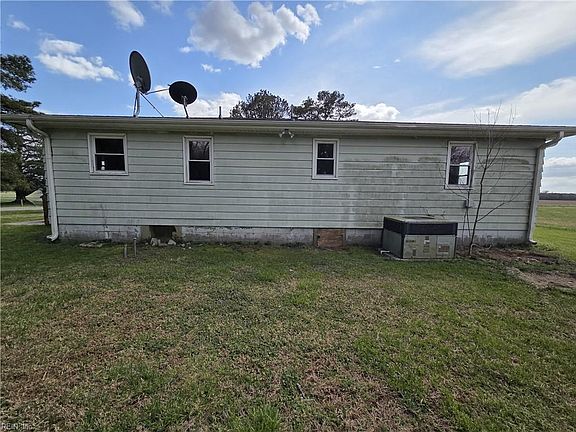 4th image of 14035 Foursquare Rd