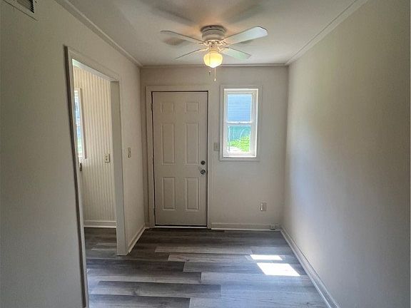 4th image of 604 Monticello Dr
