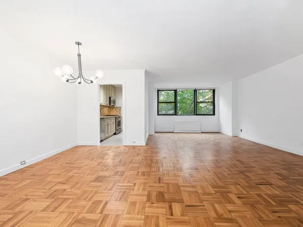 420 East 51st Street image 1 of 8