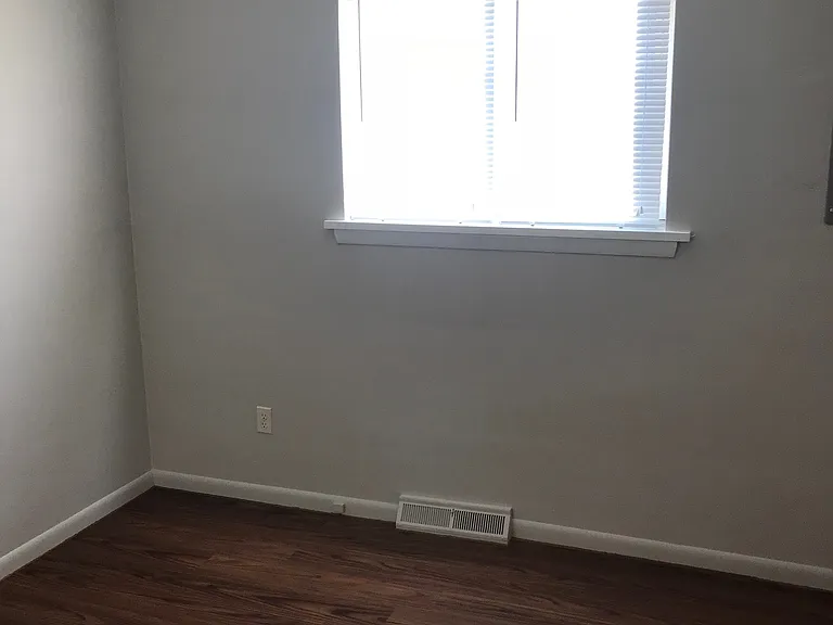 6253 Lake Ave #1 — Photo 8