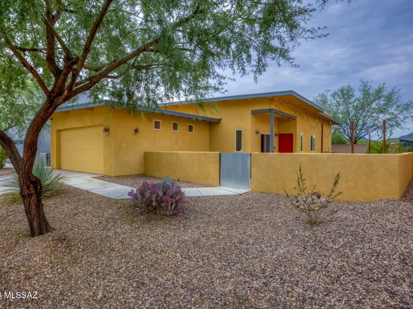 3071 N Dasylirion Dr, Tucson, AZ 85745
