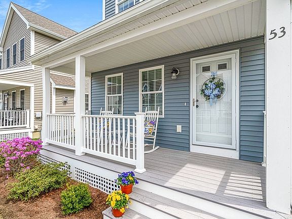 3rd image of 53 Denworth Bell Cir Unit 53