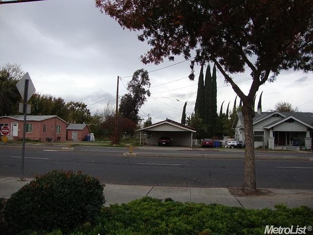 1st image of 1237-1255 Geer Rd