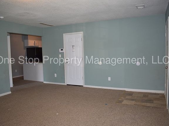 3rd image of 3179 NW Mill Dr