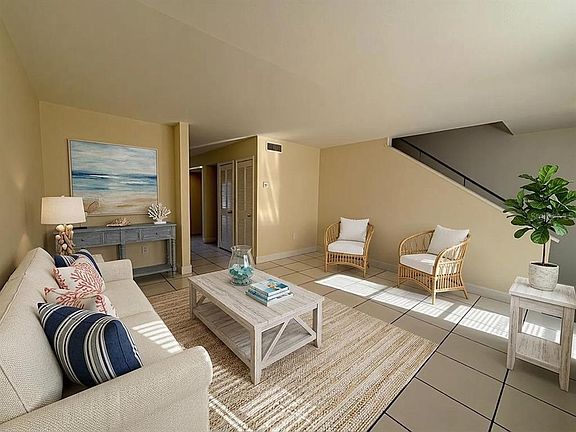 3rd image of 4033 Henley Rd #1707