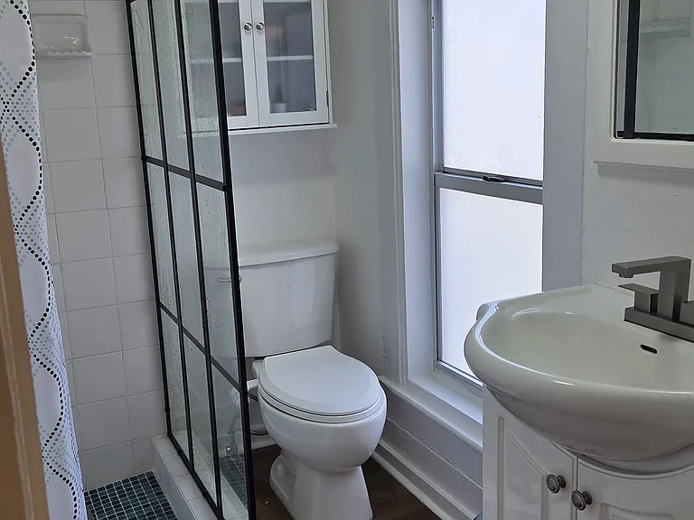 712 Downing St #B — Photo 6