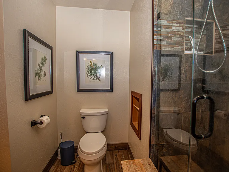 725 Balsam Ln — Photo 23