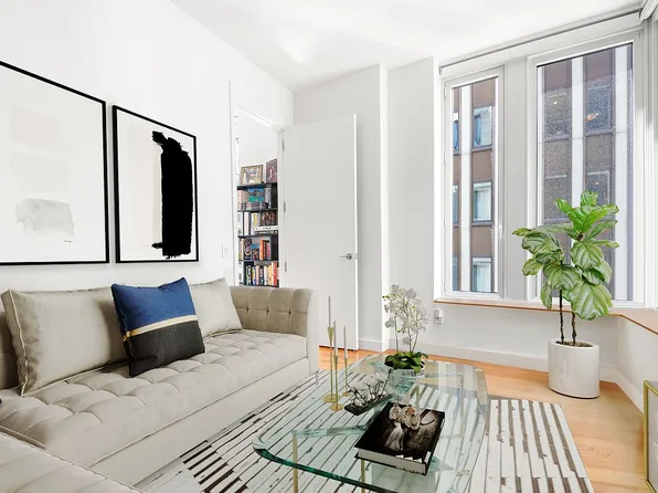 15 William St APT 20A, New York, NY 10005
