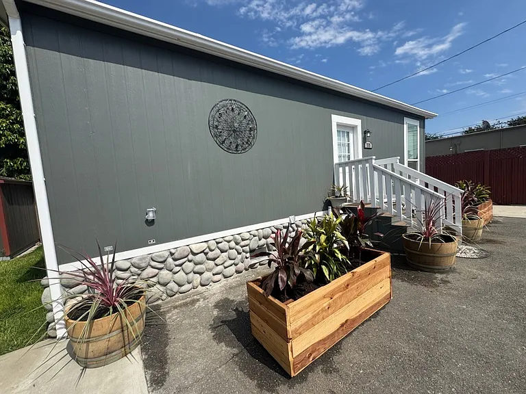 7575 Knott Ave #B — Photo 5