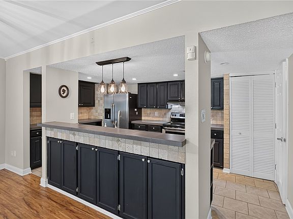 5th image of 61 Topsail Ct