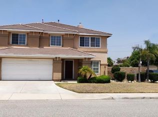 5783 Shady Rock Ln, Fontana, CA 92336