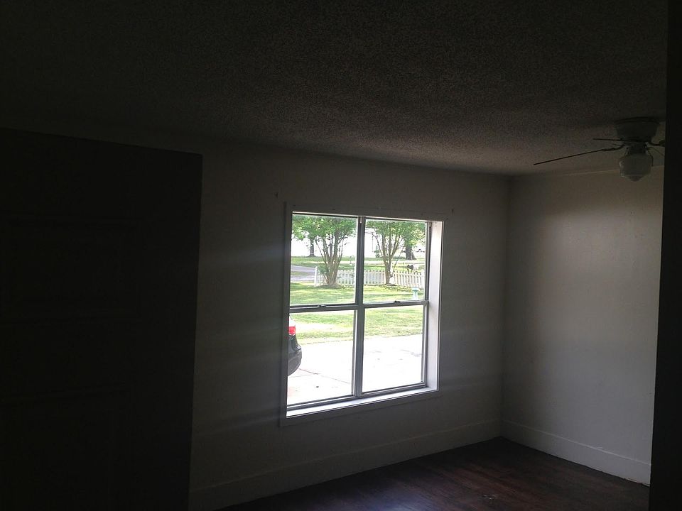 Bed Entrance from Living Space