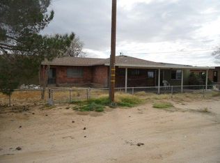 36558 Valley Wells Rd, Hinkley, CA 92347