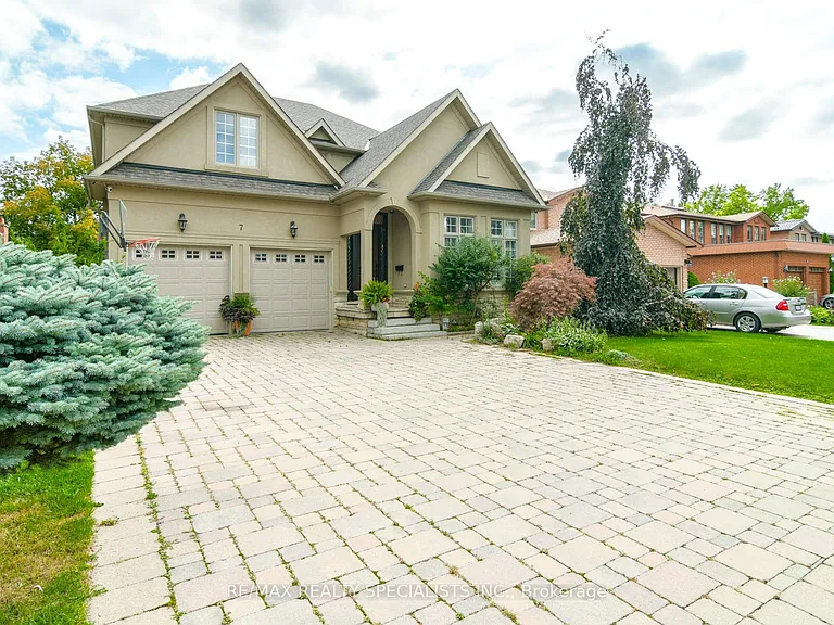 7 Scott Dr #UPPER — Photo 3
