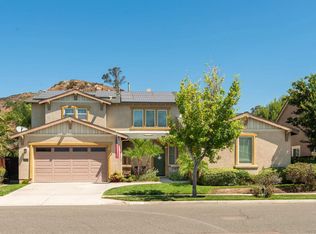 3000 Burnet Dr, Escondido, CA 92027