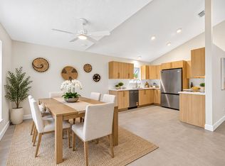 6193 SE WINDSONG Lane, Stuart, FL 34997