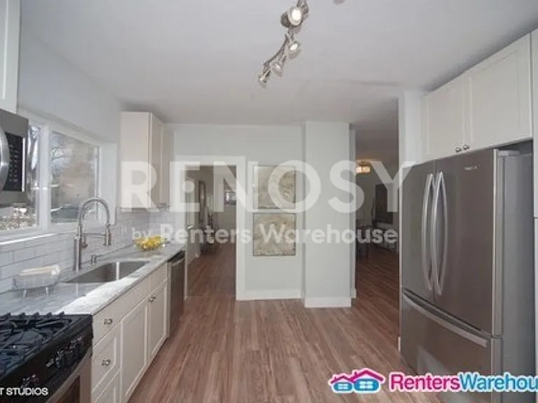 4142 Chase St — Photo 11