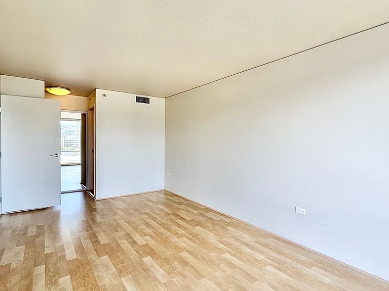 1296 Kapiolani Blvd #1002 — Photo 17