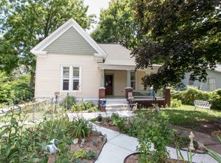 1206 N Clay Ave, Springfield, MO 65802