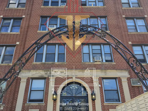 25 W 33rd St APT 14, Bayonne, NJ 07002