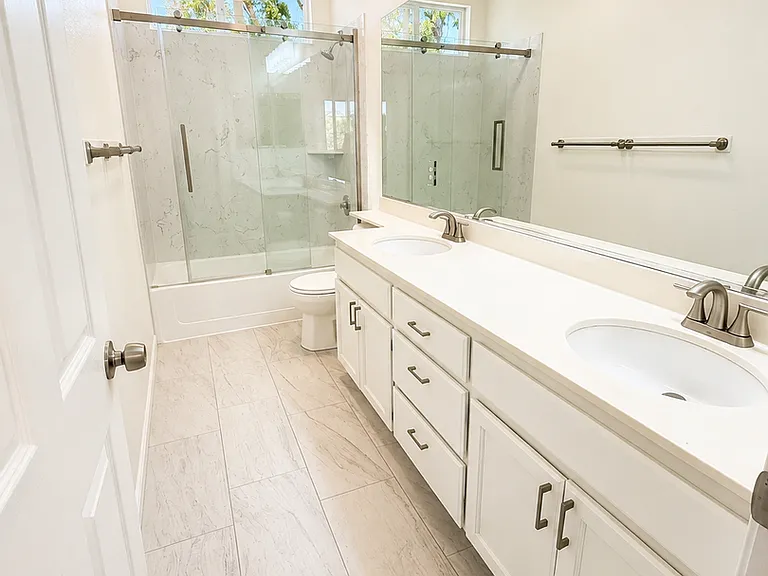 120 Mahogany Ln — Photo 8