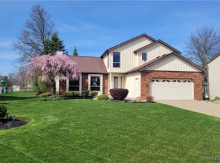 3685 Meadowbrook Acres, North Tonawanda, NY 14120