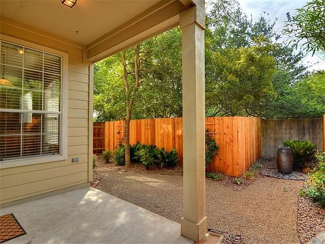 1st image of 8518 Cahill Dr APT 40