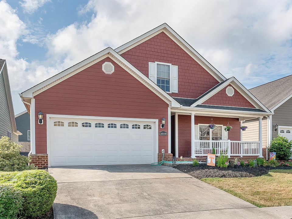 1st image of 1008 Greenville Pl