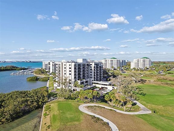 5th image of 4 BELLEVIEW BOULEVARD #701
