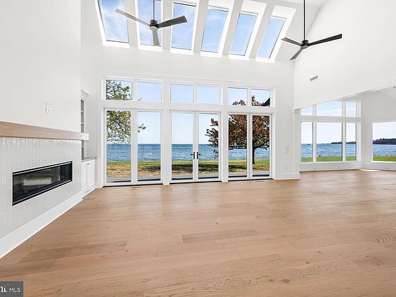 5th image of 21485 Island Club Rd