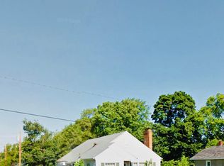 1913 Benham Ave, Elkhart, IN 46516